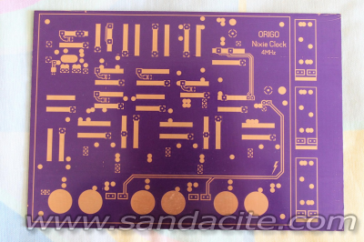 Часовник с газоразрядни индикаторни лампи Z570M 64687-5