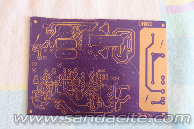 Часовник с газоразрядни индикаторни лампи Z570M 64689-6