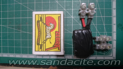 Приспособление против мигане на енергоспестяваща лампа 122607-1