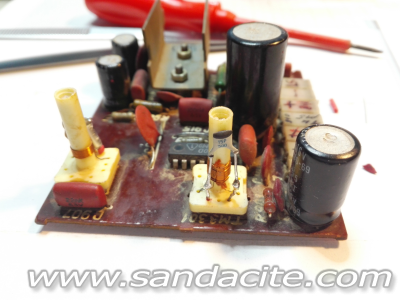 УКВ Приемник с МЧУ от Телевизор София 31 (AD220) 190833-5