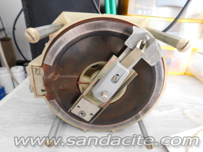 BLt1300 - изолирано AC регулируемо захранване / тестер с крушка 135324-2