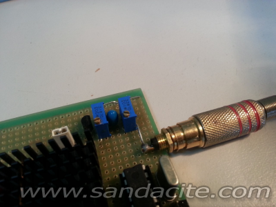 Генериране на АМ сигнал със синтезатор AD9851 17795-4