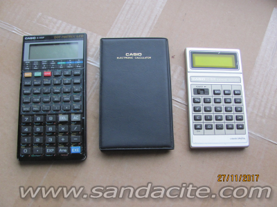 Няколко стари японски калкулатора. 83179-0