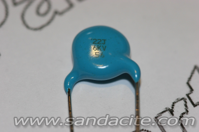 знаете ли как да определя дали едни кондензатори са X7R или NP0 ? 126181-0