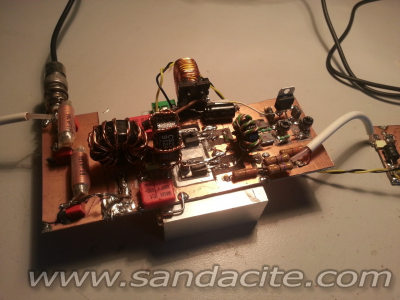 Генериране на АМ сигнал със синтезатор AD9851 18173-0