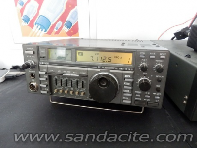 Спасението на един малък гигант - нов микрофон за Icom IC-735 82920-0