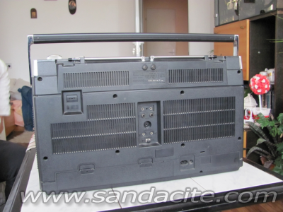 Помогнете за касетофон Hitachi TRK-8180e. 29050-1