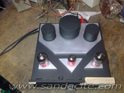 Двете нови попълнения на ''Мини Амп'' 42994-3