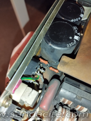 Как да увелича тока на този High Voltage DC-DC Boost Converter 179174-1