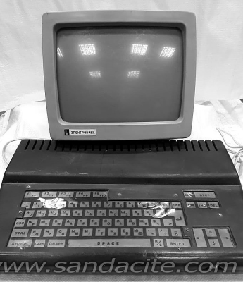 Компютър 'РАДУГА' схема 182062-0